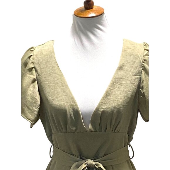 Petal & Pup Orin Jumpsuit Beige Size 8 NWT - Picture 6 of 15